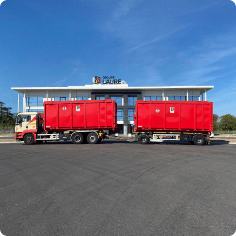 Transports Ablo porteur polybenne avec remorque